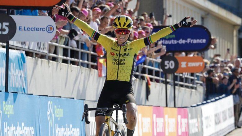 20250412 paris roubaix 1ere Pauline FP